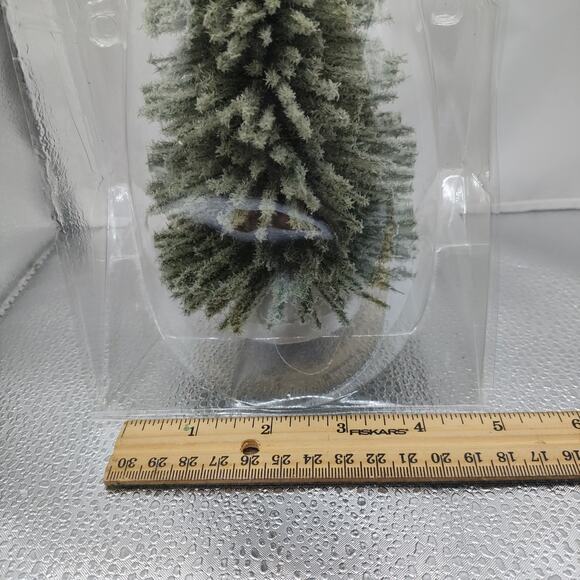 Lemax Large Spruce Tree 2002 Holiday Village Accessory Michaels Decor - Picture 7 of 8